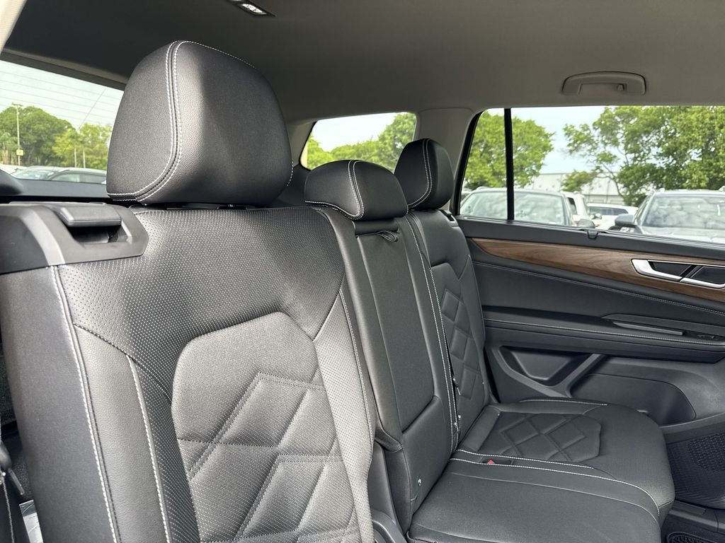 Thumbnail: 2026 Volkswagen Atlas - 29