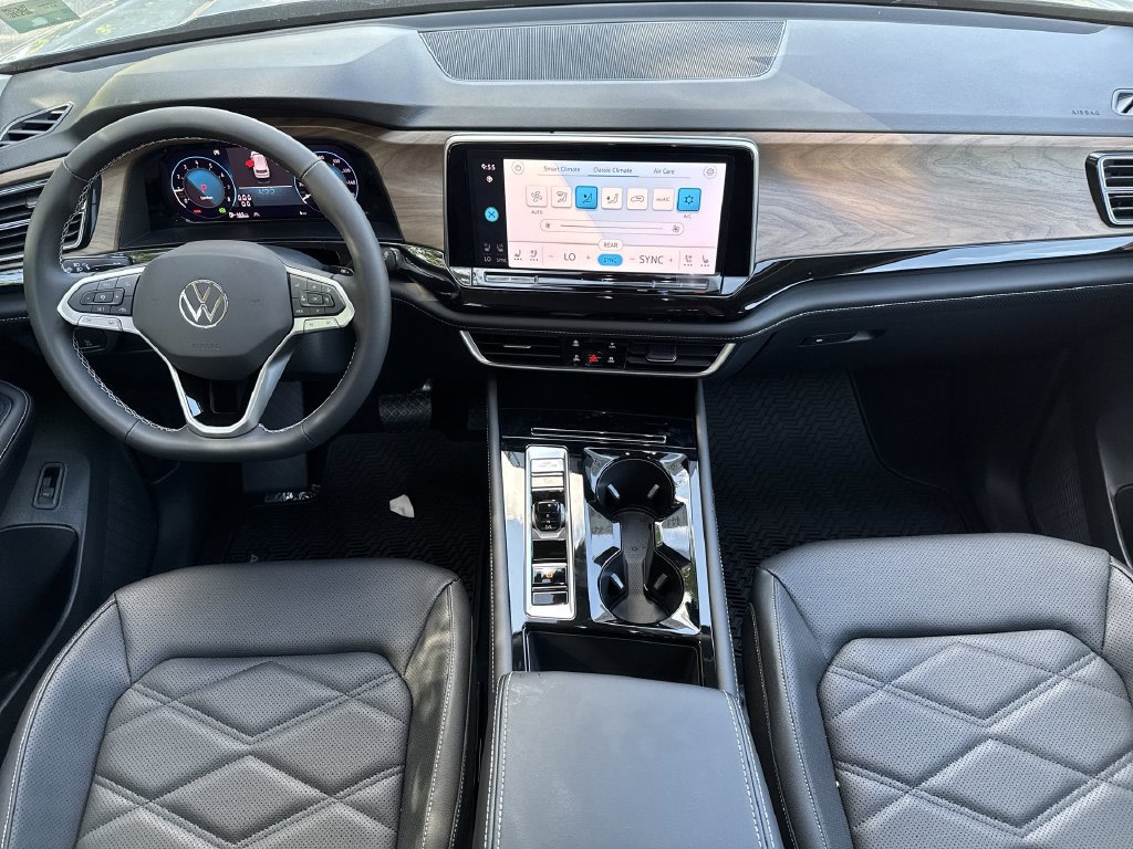Thumbnail: 2026 Volkswagen Atlas - 6
