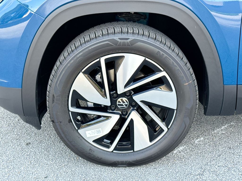Thumbnail: 2026 Volkswagen Atlas - 7