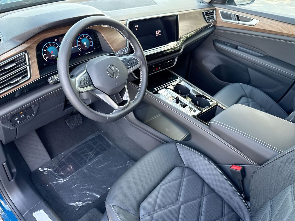 Thumbnail: 2026 Volkswagen Atlas - 2