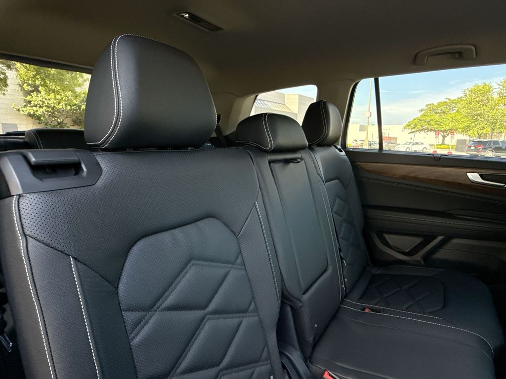 Thumbnail: 2026 Volkswagen Atlas - 28