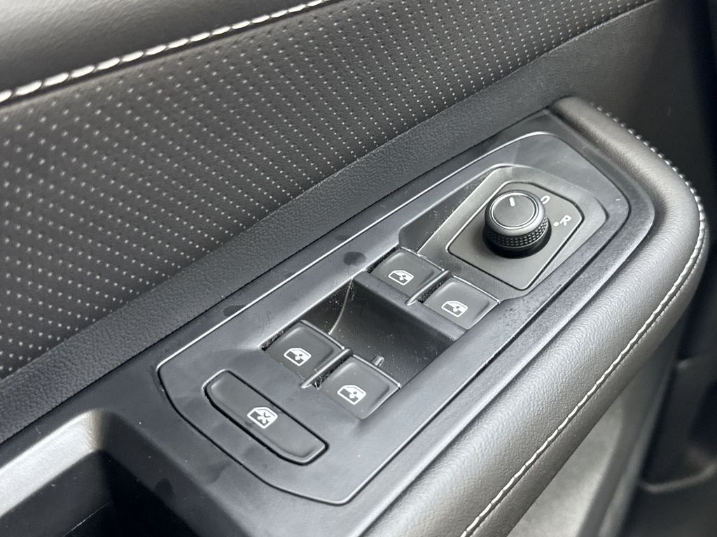 Thumbnail: 2026 Volkswagen Atlas - 25
