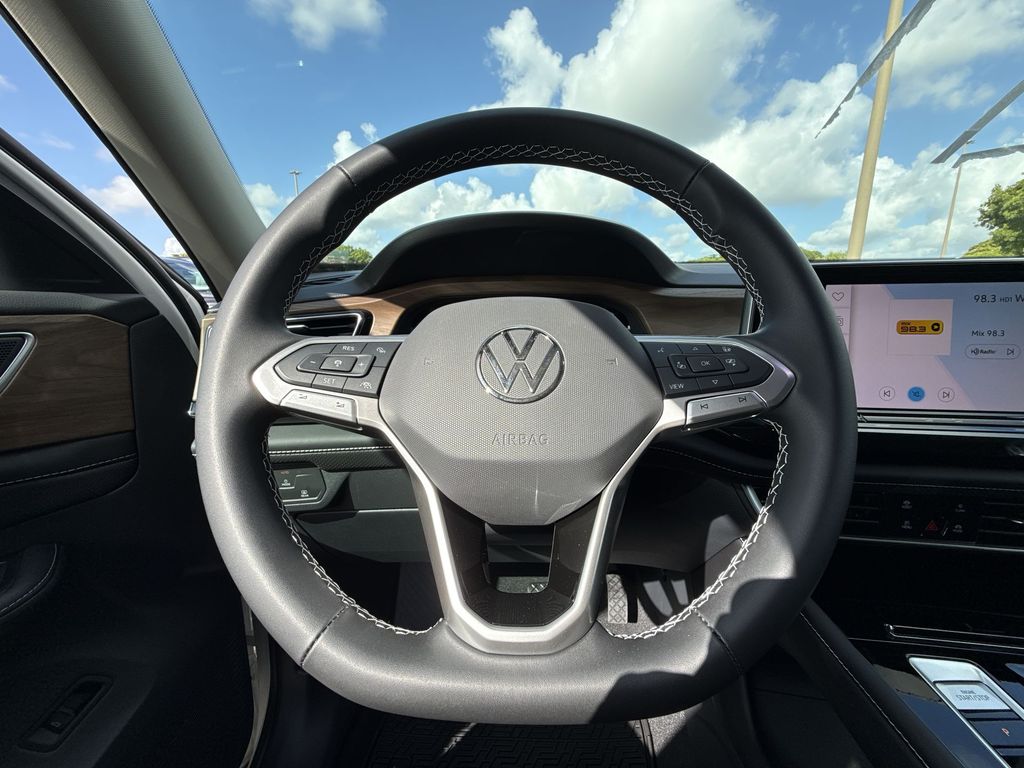 Thumbnail: 2026 Volkswagen Atlas - 9