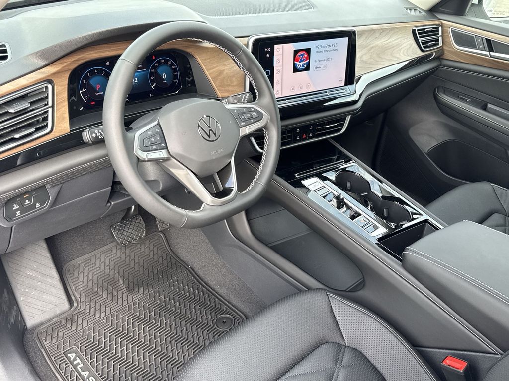Thumbnail: 2026 Volkswagen Atlas - 2
