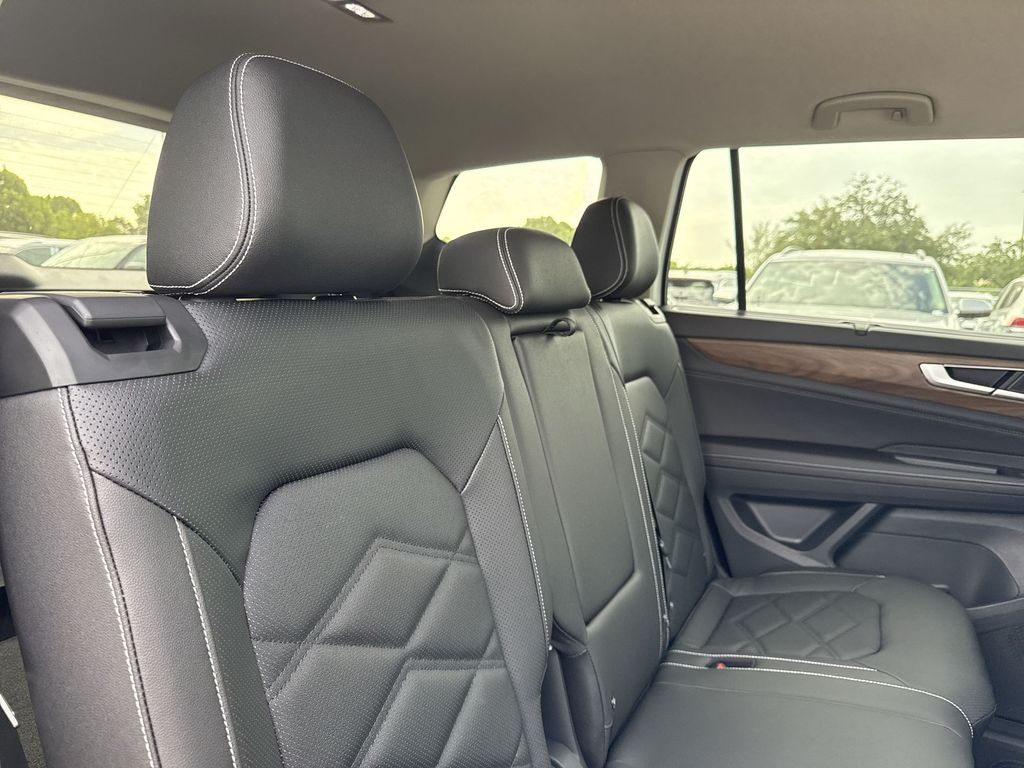 Thumbnail: 2026 Volkswagen Atlas - 27