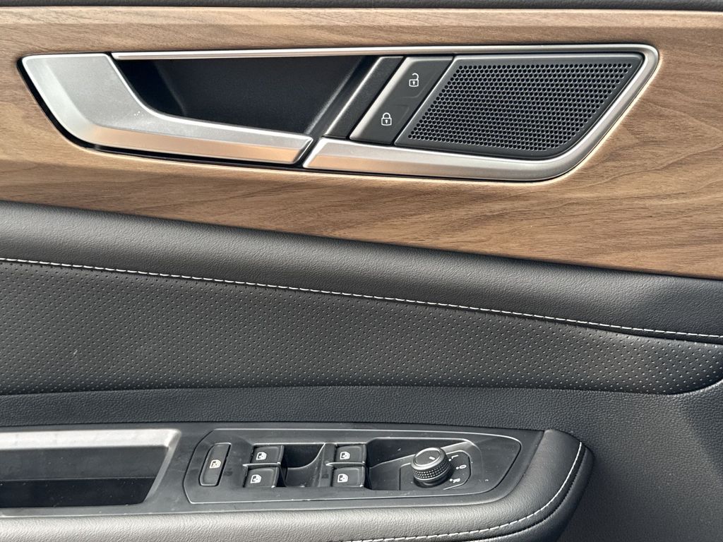 Thumbnail: 2026 Volkswagen Atlas - 25