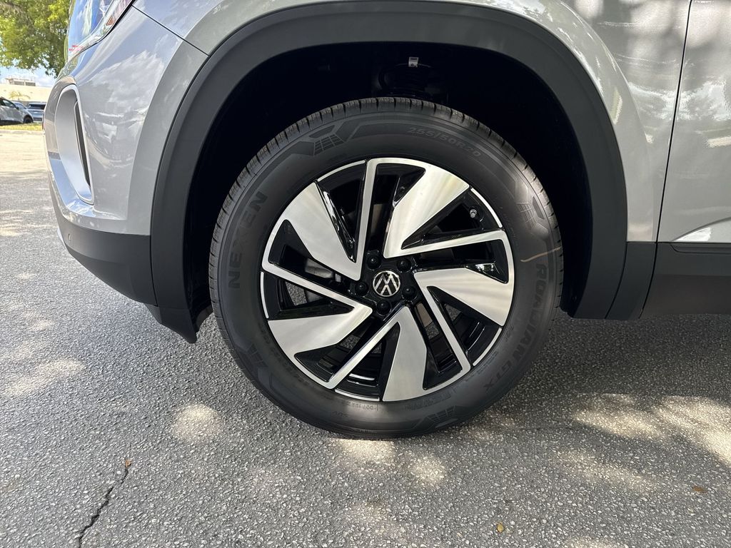 Thumbnail: 2026 Volkswagen Atlas - 7