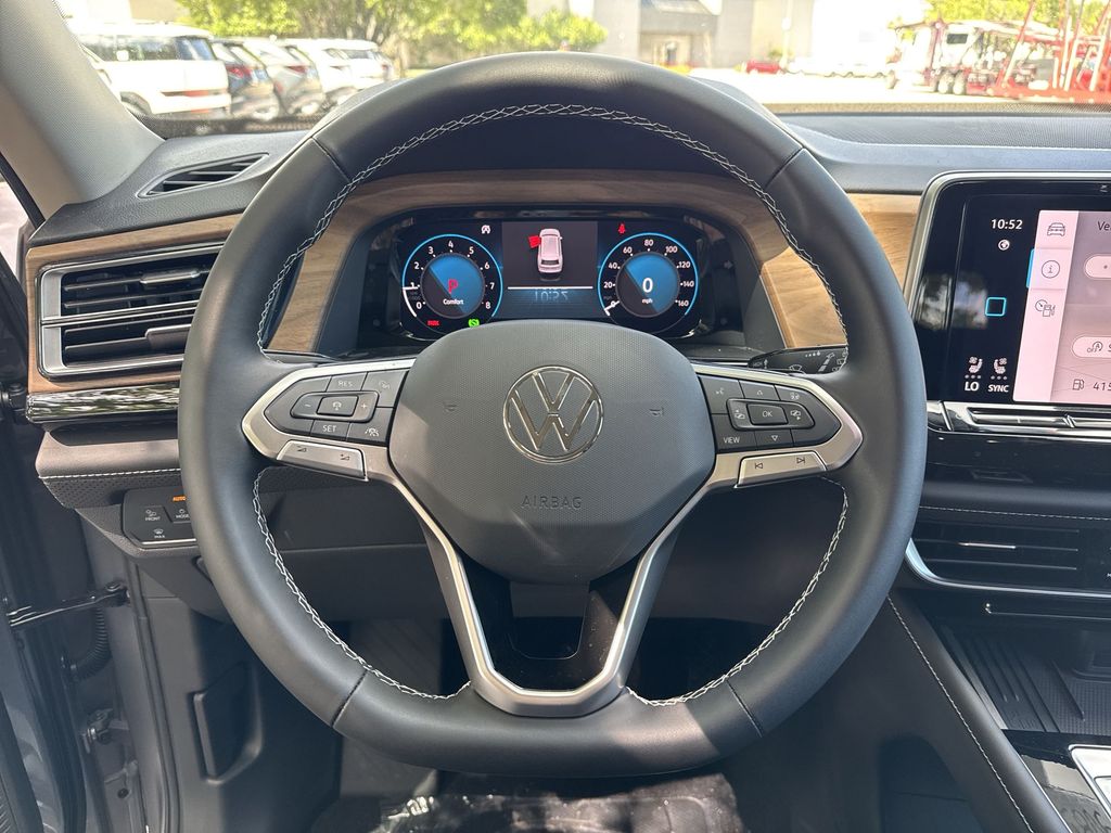 Thumbnail: 2026 Volkswagen Atlas - 9