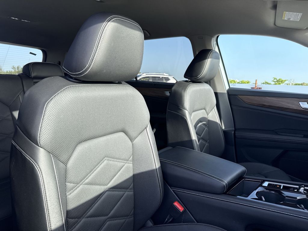 Thumbnail: 2024 Volkswagen Atlas - 29