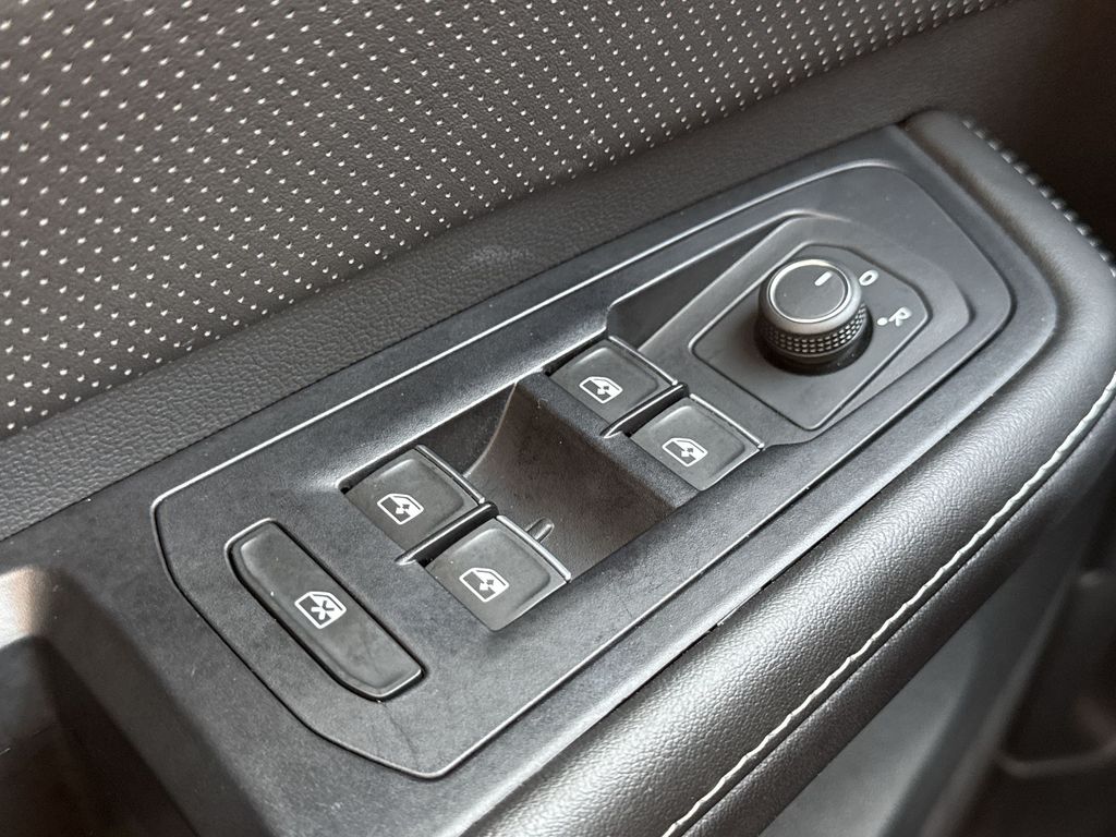 Thumbnail: 2024 Volkswagen Atlas - 23
