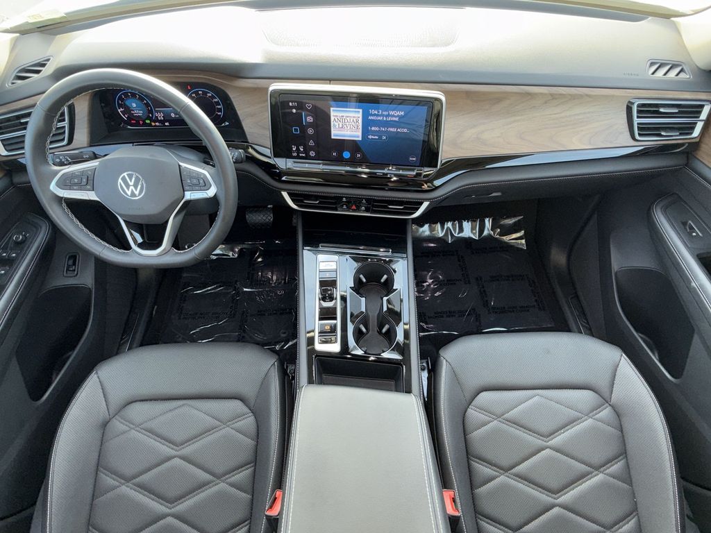 Thumbnail: 2024 Volkswagen Atlas - 13