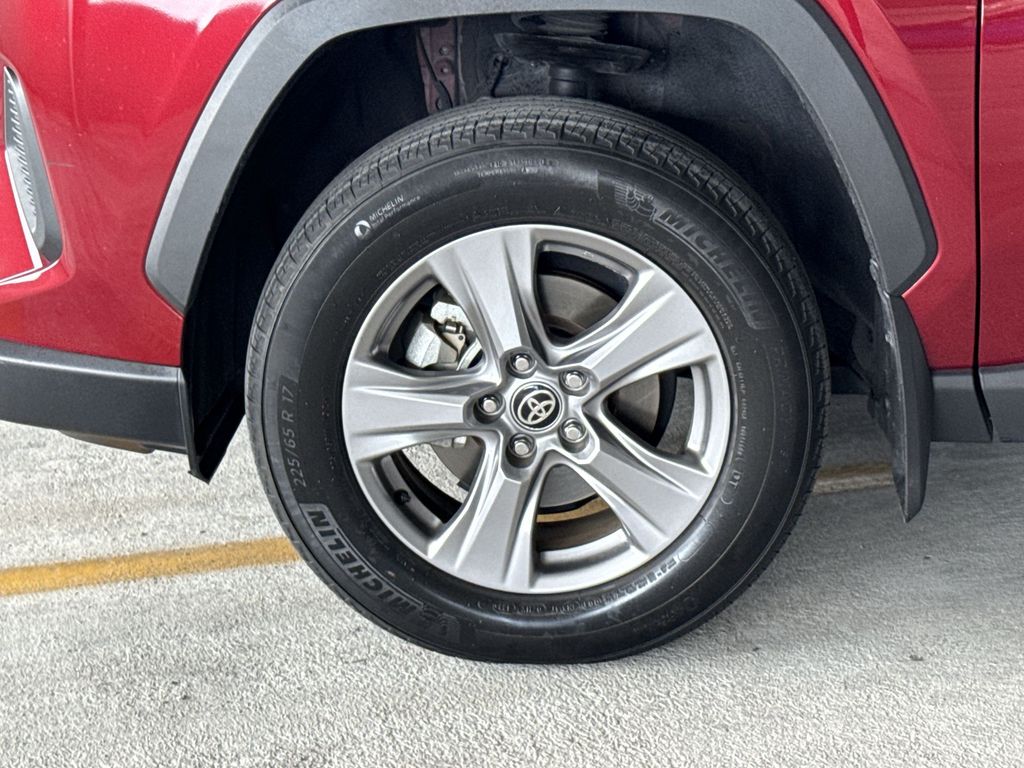 Thumbnail: 2024 Toyota RAV4 - 7