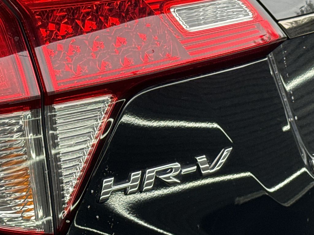 Thumbnail: 2022 Honda HR-V - 24