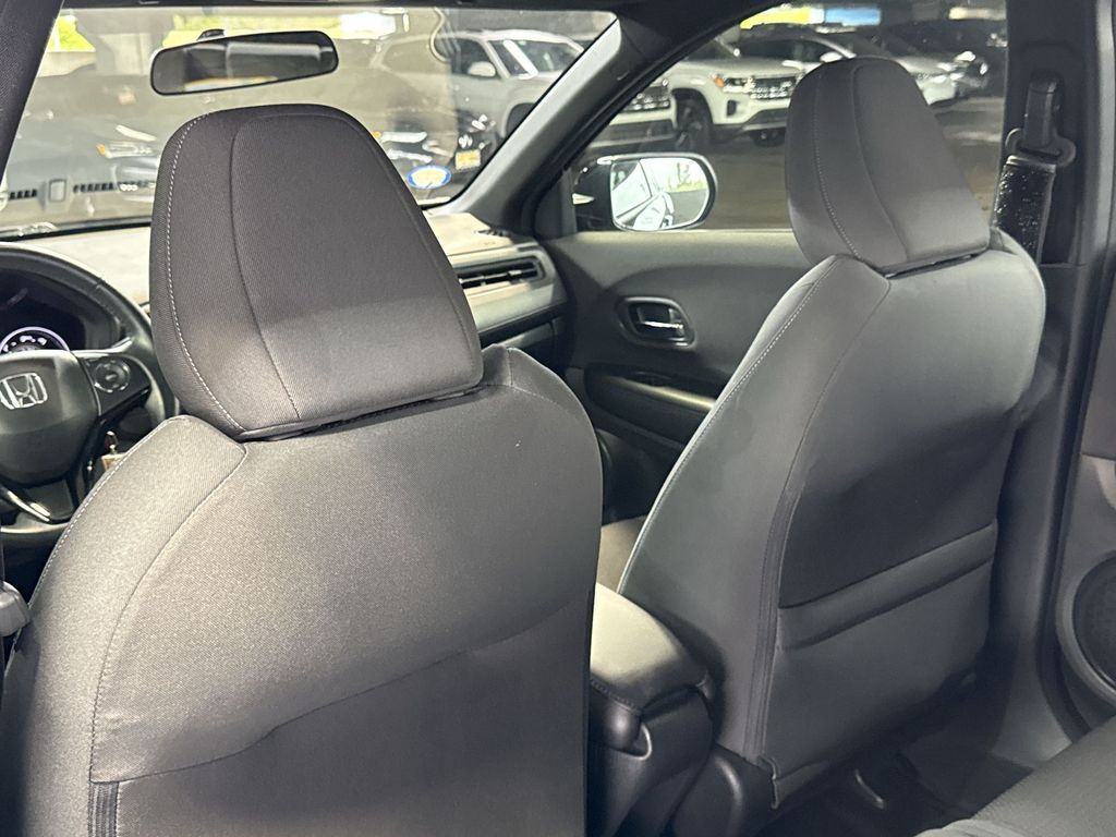 Thumbnail: 2022 Honda HR-V - 9