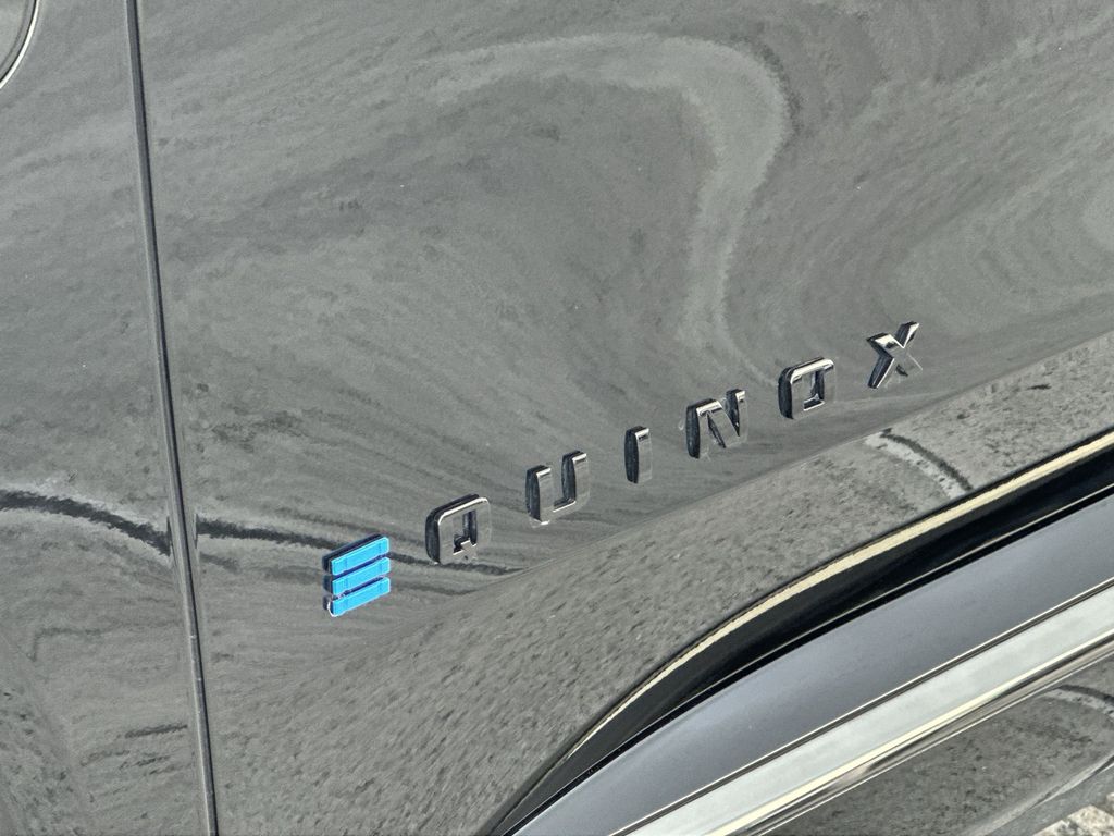 Thumbnail: 2026 Chevrolet Equinox - 7