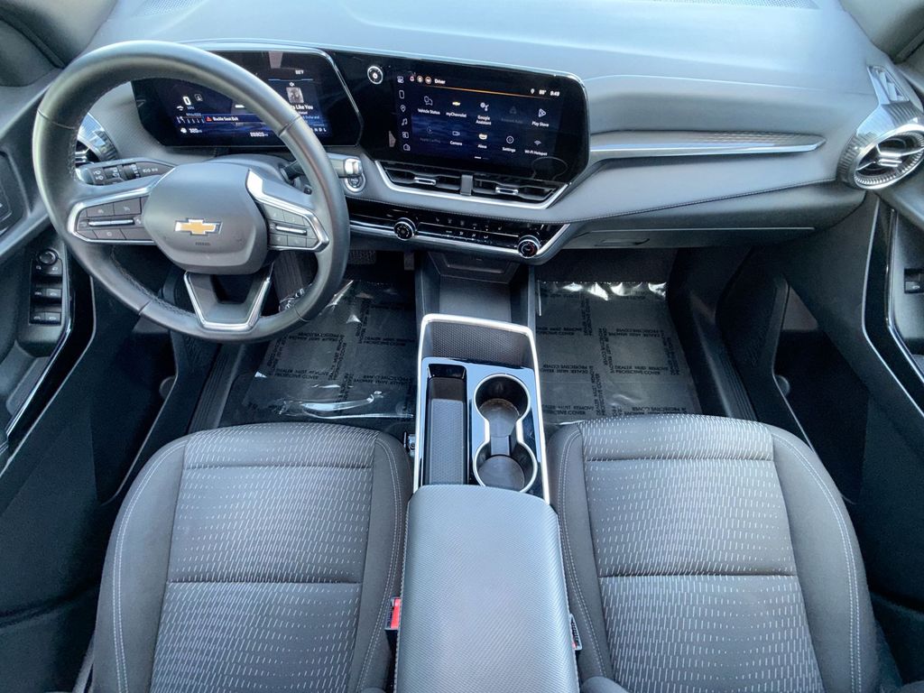 Thumbnail: 2025 Chevrolet Equinox - 14
