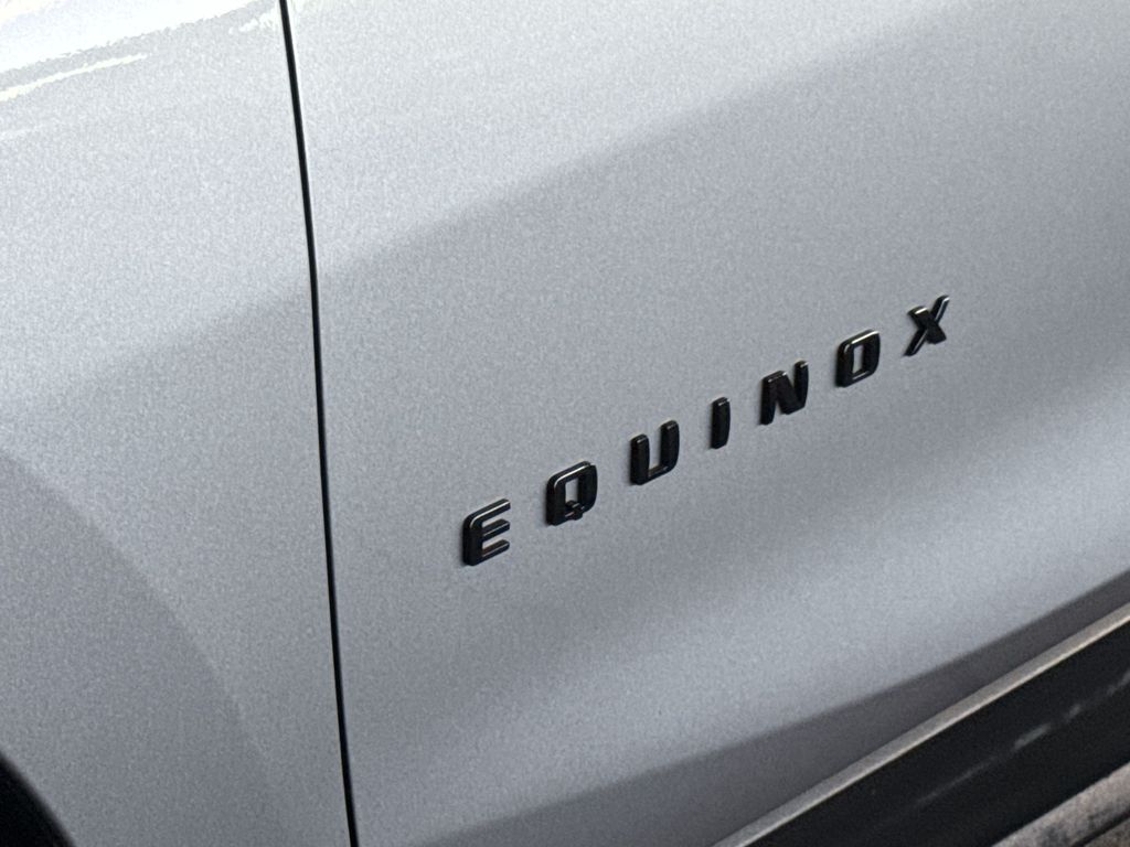 Thumbnail: 2024 Chevrolet Equinox - 7