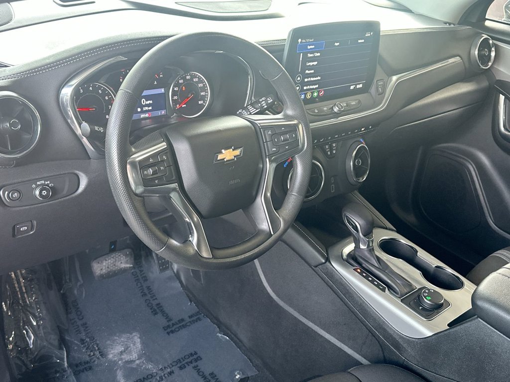 Thumbnail: 2025 Chevrolet Blazer - 2