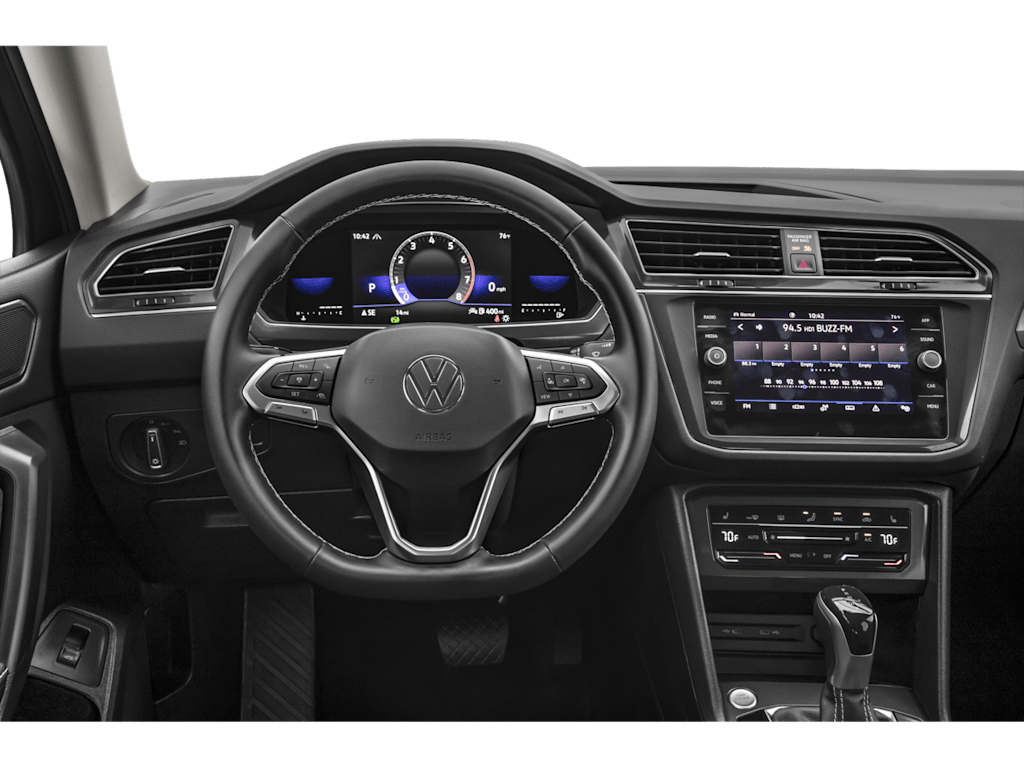 Thumbnail: 2023 Volkswagen Tiguan - 2