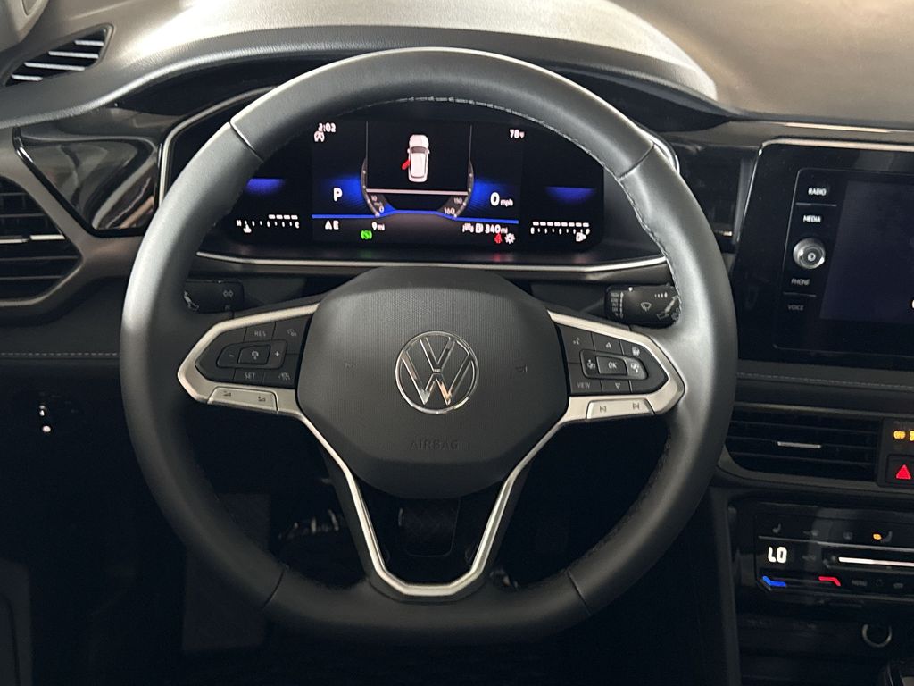 Thumbnail: 2025 Volkswagen Taos - 2