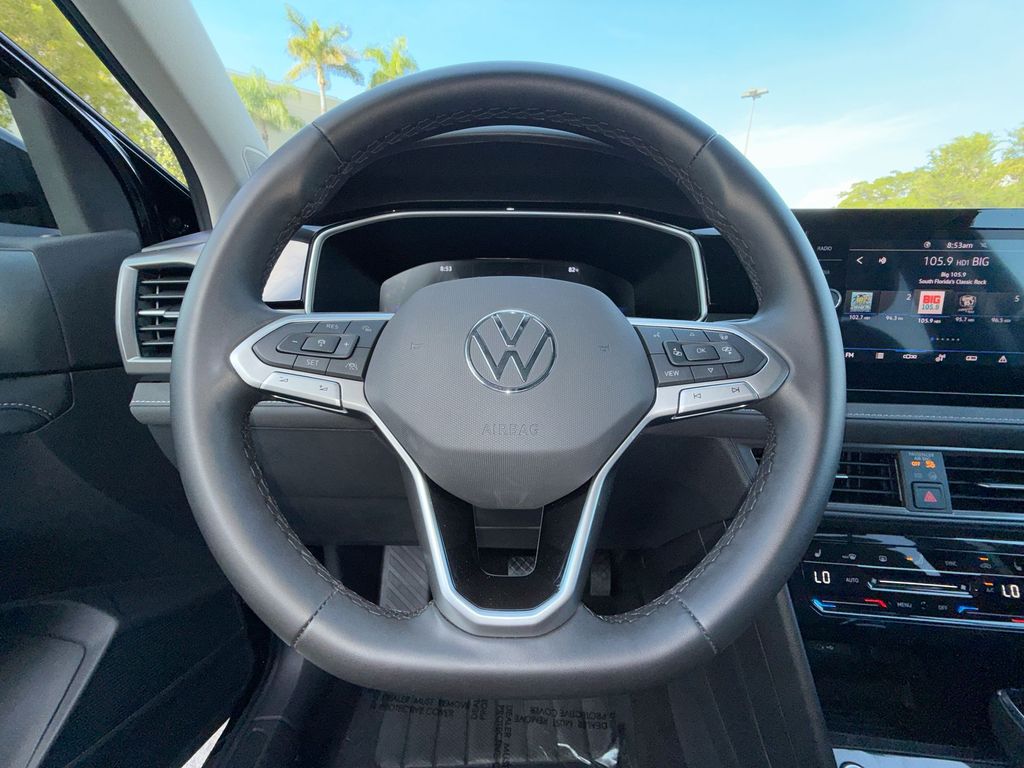 Thumbnail: 2026 Volkswagen Taos - 10