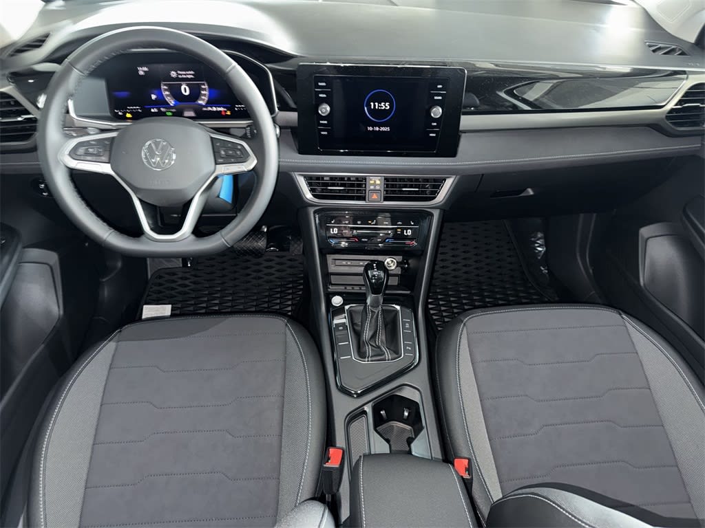 Thumbnail: 2025 Volkswagen Taos - 13