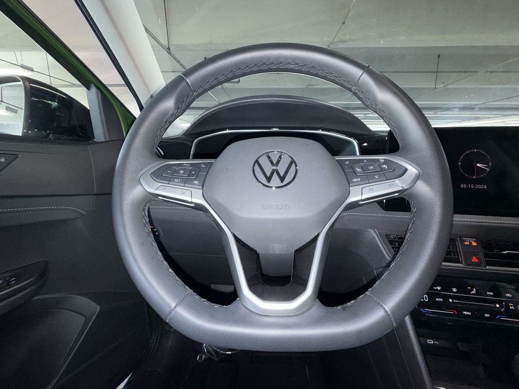 Thumbnail: 2025 Volkswagen Taos - 10