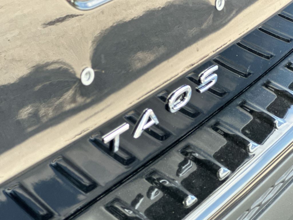 Thumbnail: 2026 Volkswagen Taos - 6