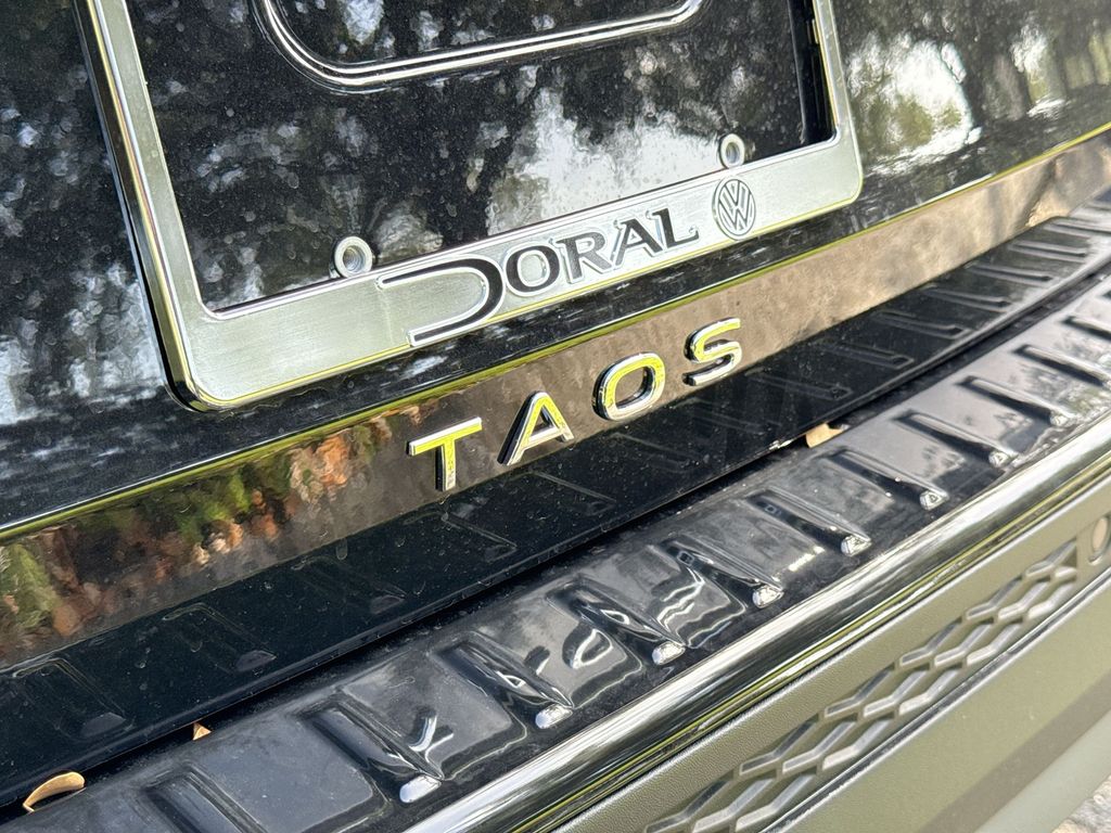 Thumbnail: 2026 Volkswagen Taos - 6