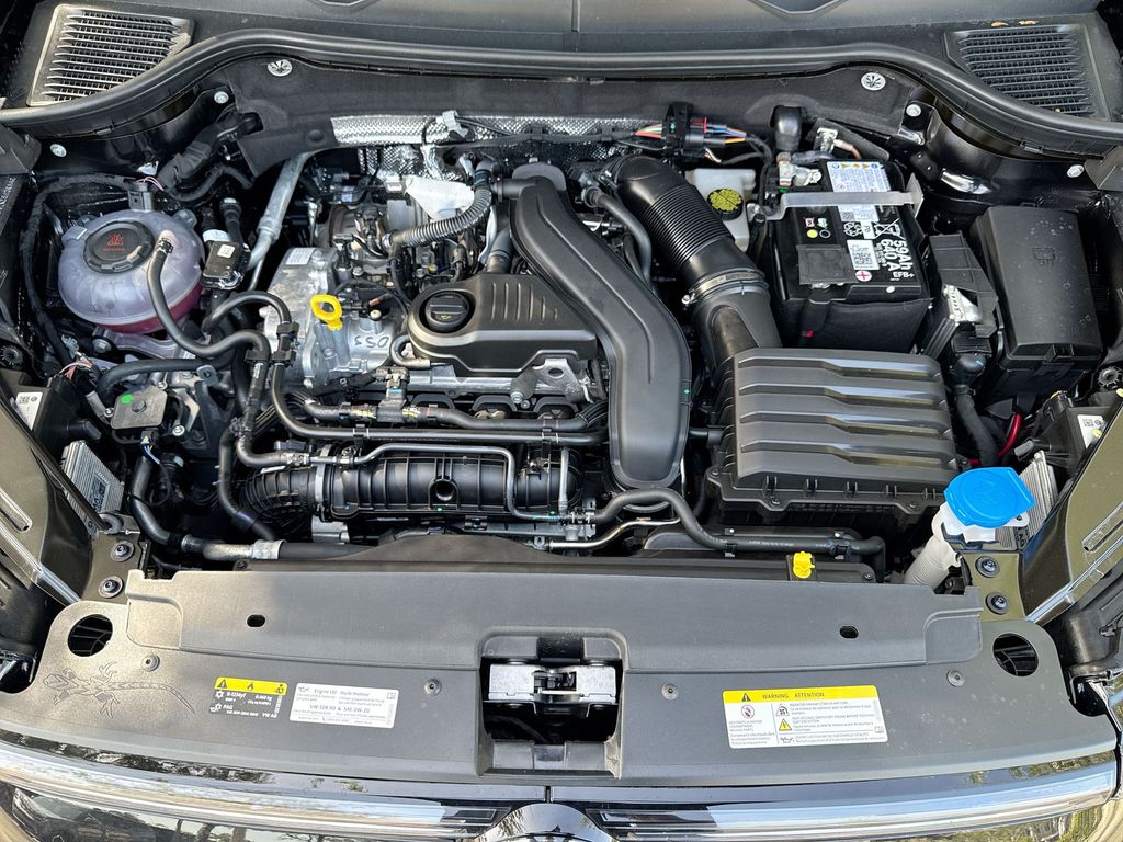 Thumbnail: 2026 Volkswagen Taos - 8