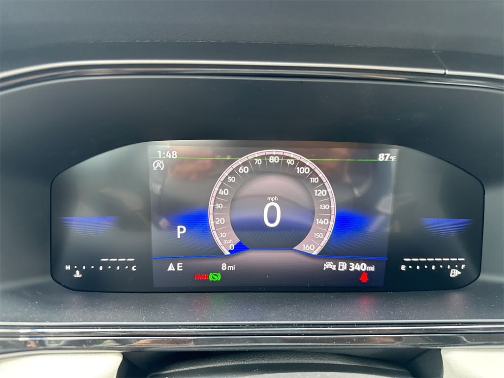 Thumbnail: 2025 Volkswagen Taos - 16