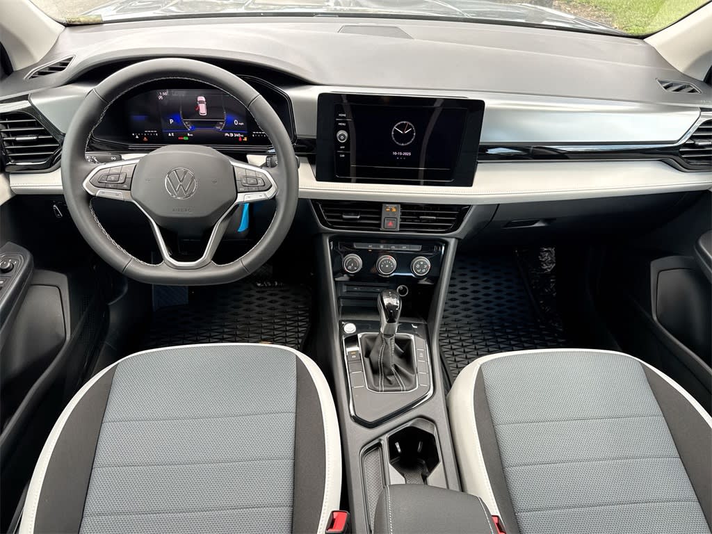 Thumbnail: 2025 Volkswagen Taos - 13