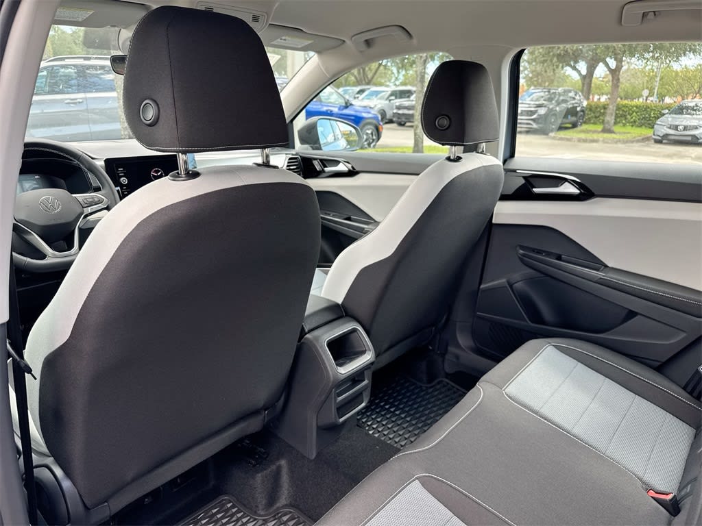 Thumbnail: 2025 Volkswagen Taos - 28