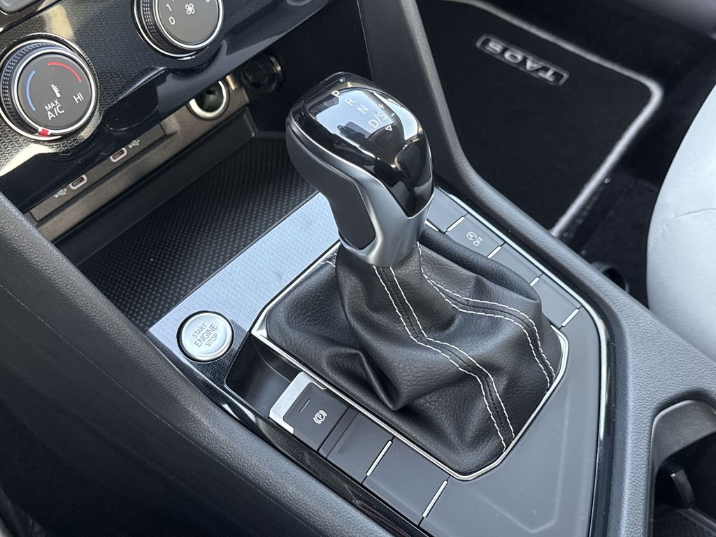 Thumbnail: 2026 Volkswagen Taos - 16