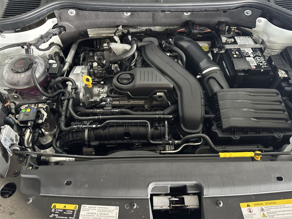 2025 Volkswagen Taos S 9
