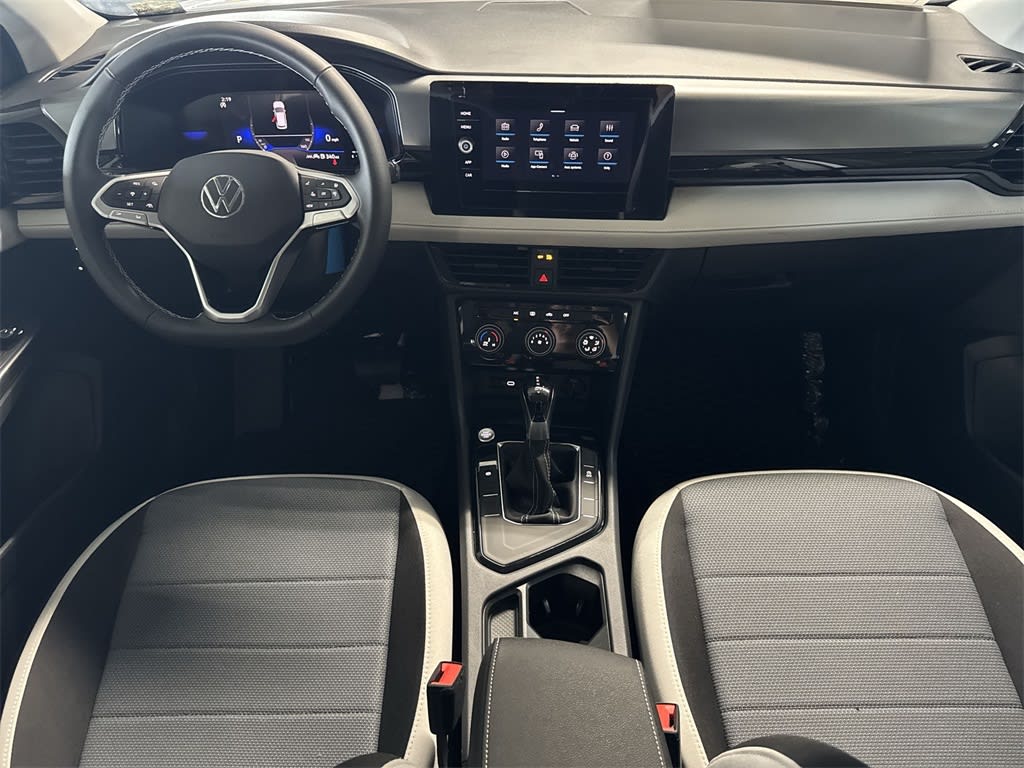 2025 Volkswagen Taos S 14