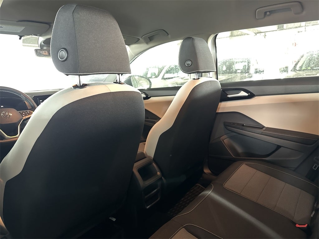 Thumbnail: 2025 Volkswagen Taos - 28