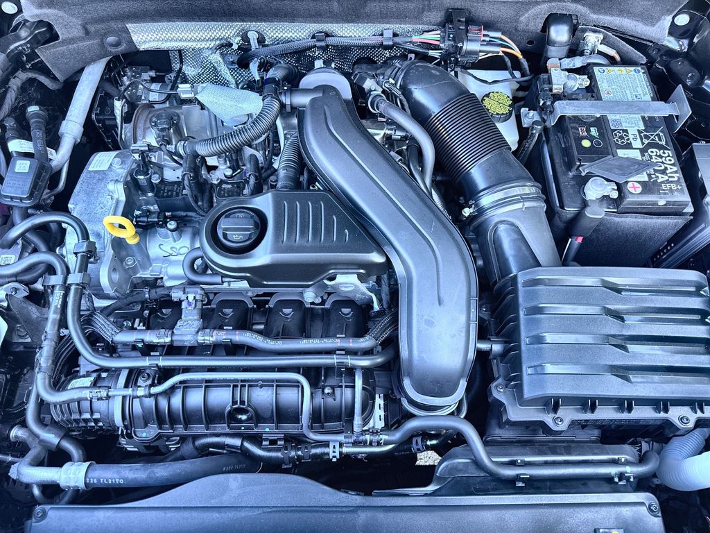 Thumbnail: 2026 Volkswagen Taos - 8