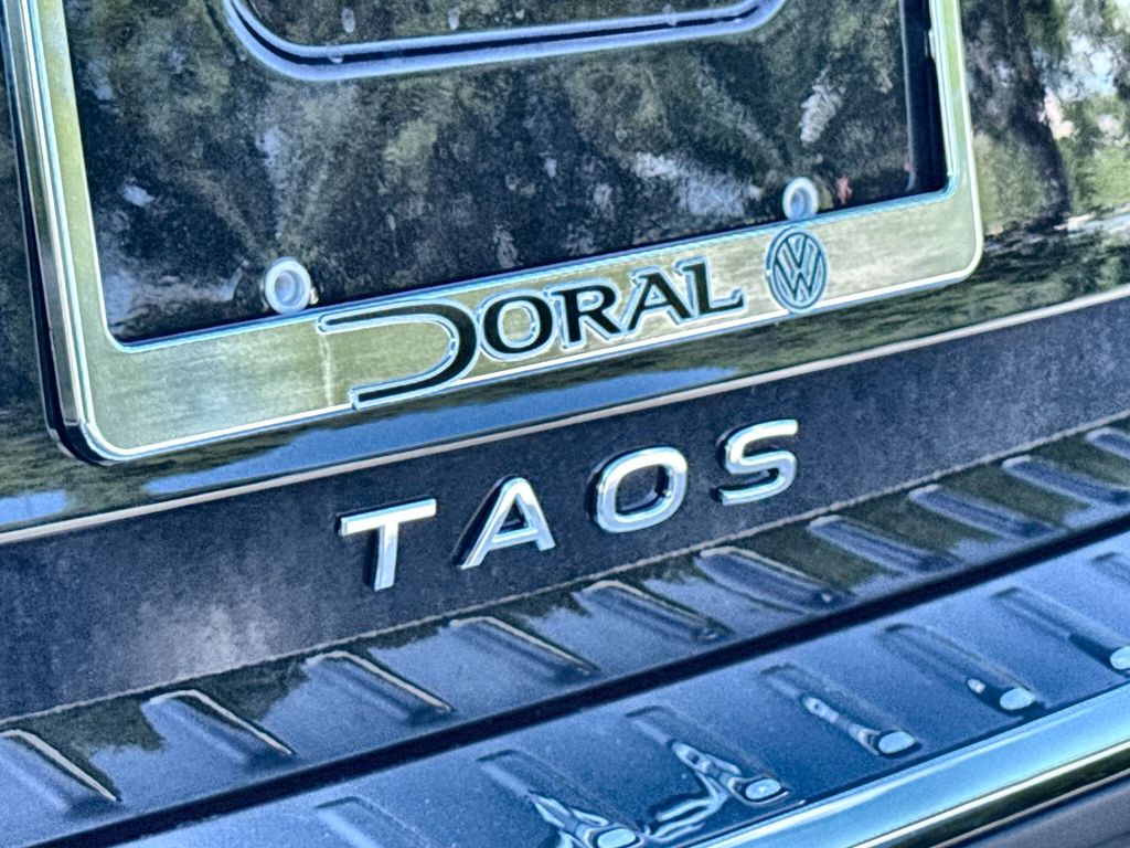 Thumbnail: 2026 Volkswagen Taos - 6
