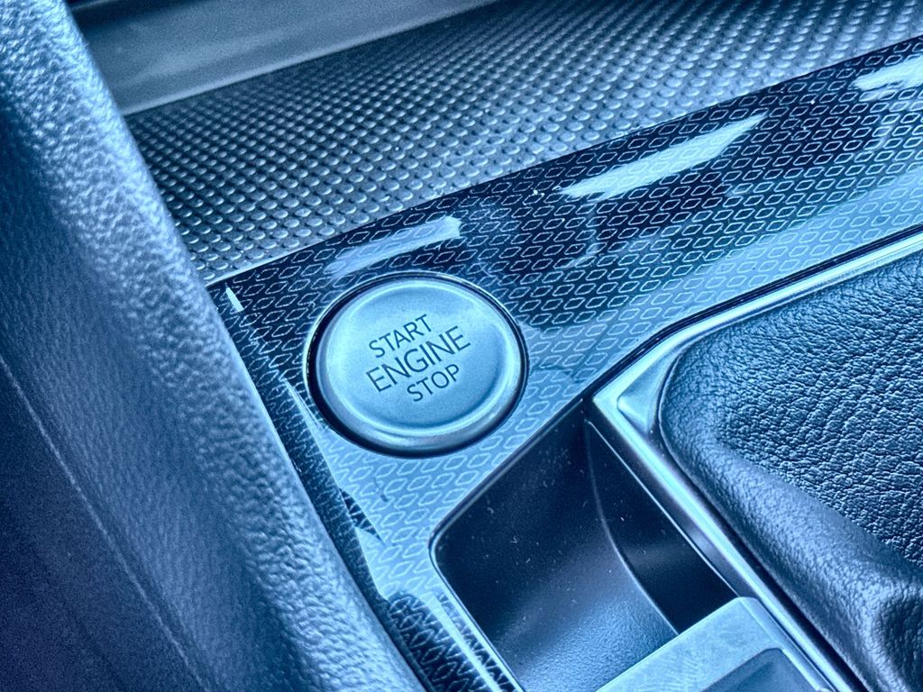 Thumbnail: 2026 Volkswagen Taos - 18