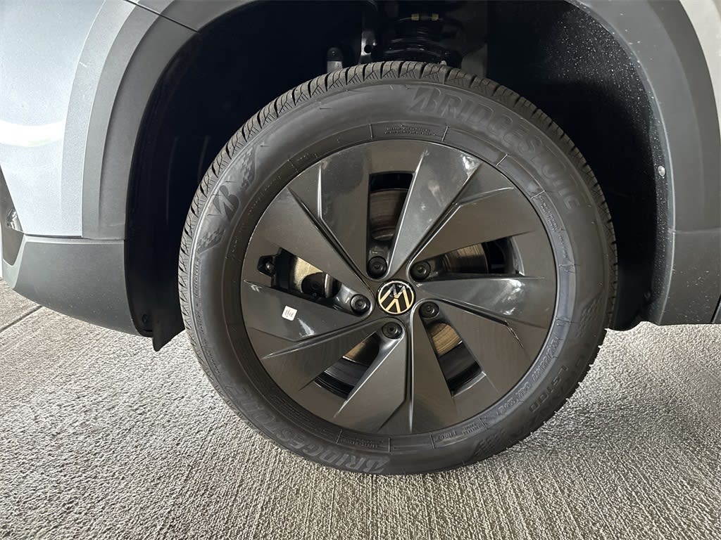 Thumbnail: 2025 Volkswagen Taos - 8