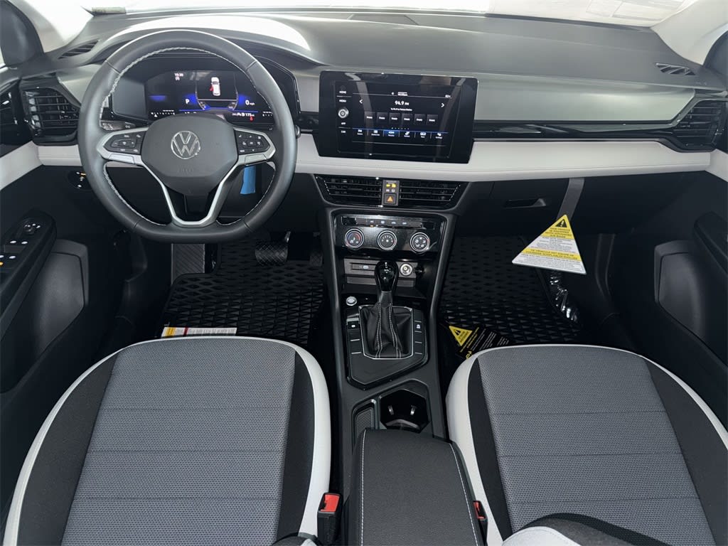 Thumbnail: 2025 Volkswagen Taos - 13