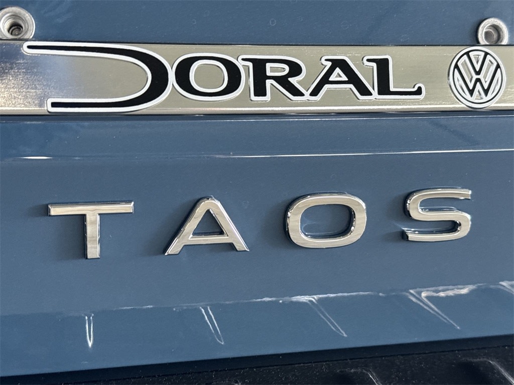 Thumbnail: 2025 Volkswagen Taos - 6