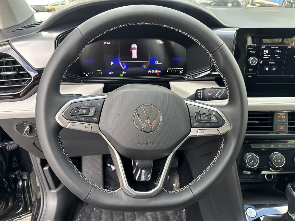 Thumbnail: 2025 Volkswagen Taos - 9