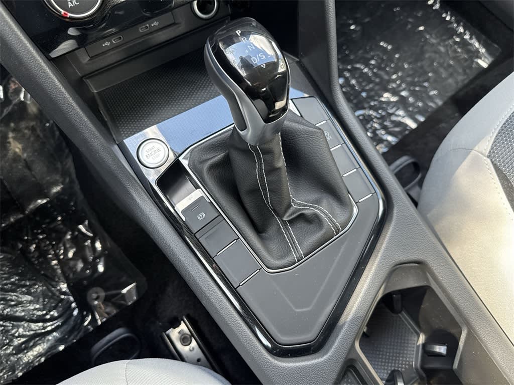 Thumbnail: 2025 Volkswagen Taos - 15