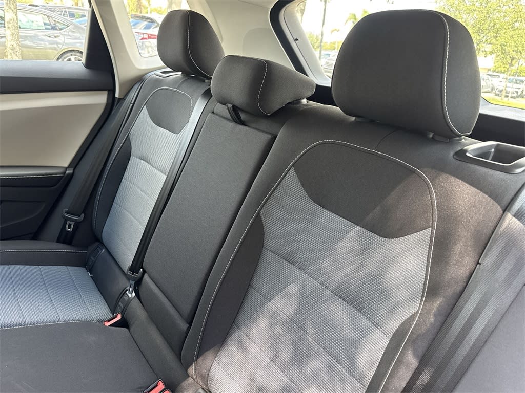 Thumbnail: 2025 Volkswagen Taos - 12