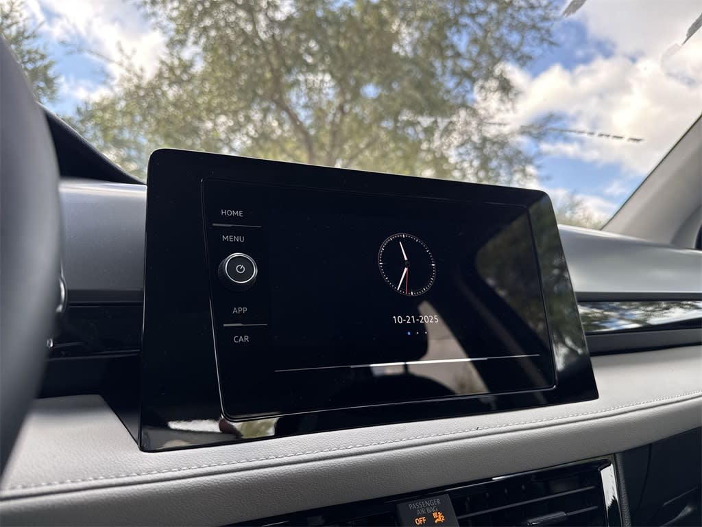 Thumbnail: 2025 Volkswagen Taos - 15