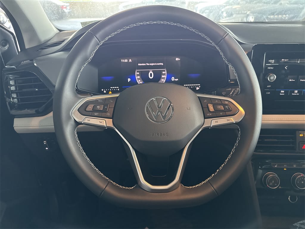 Thumbnail: 2025 Volkswagen Taos - 9