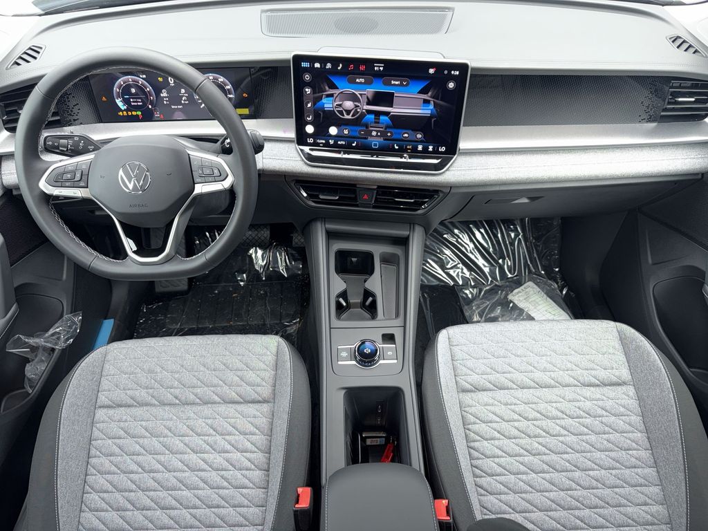 Thumbnail: 2026 Volkswagen Tiguan - 13