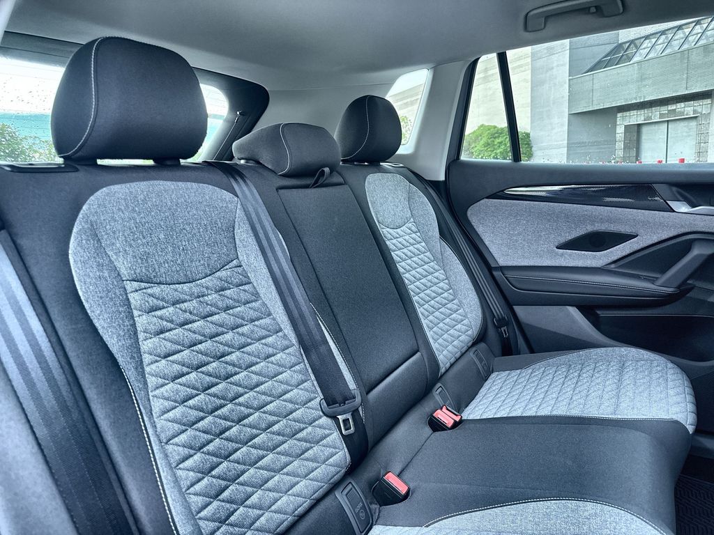 Thumbnail: 2026 Volkswagen Tiguan - 28